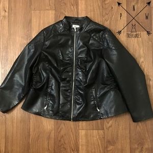 Plus Size Avenue Faux Leather Jacket 22/24